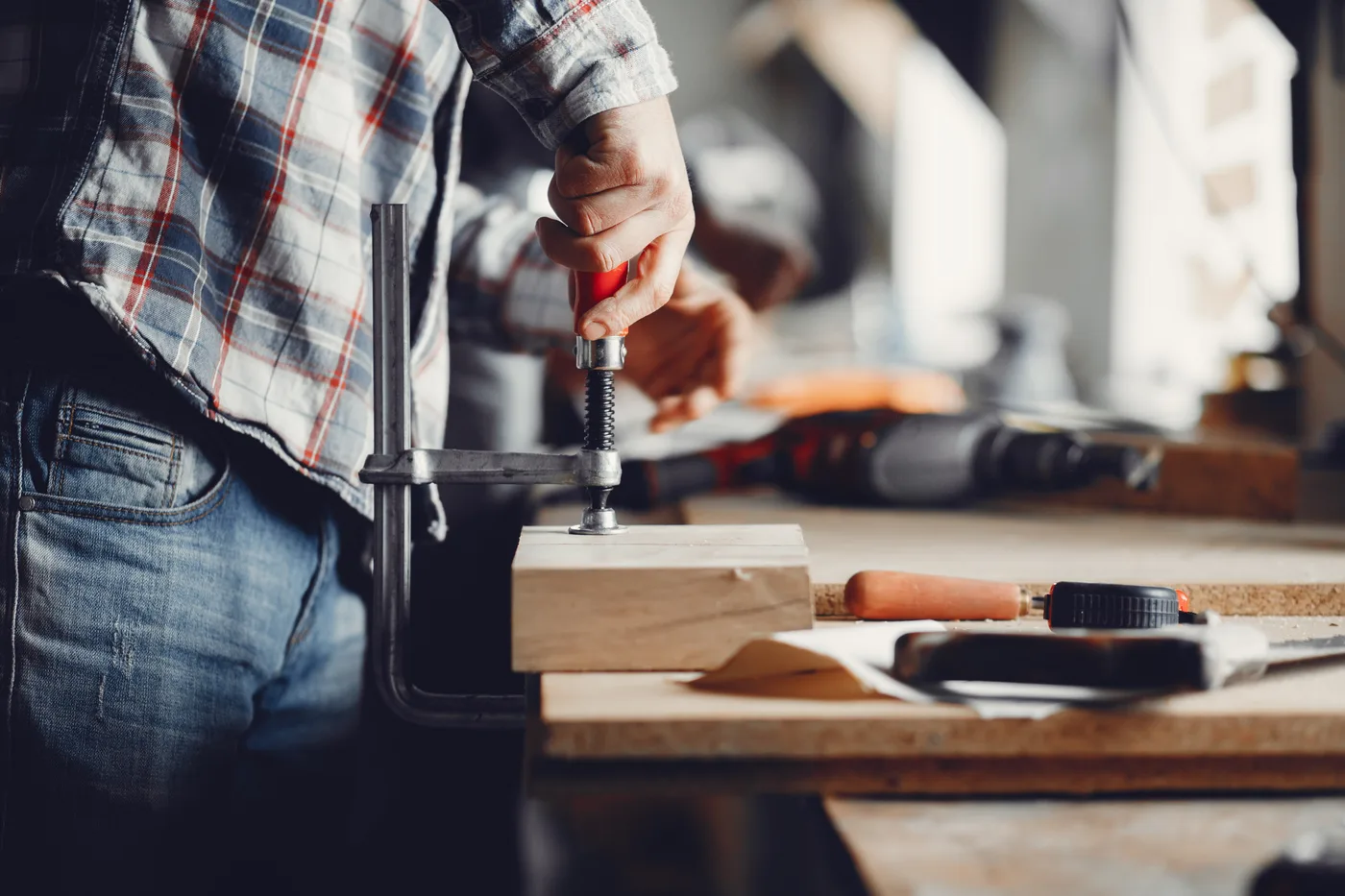 Carpenter at the workbench